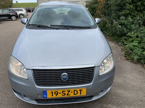 Fiat Croma 1.8-16V Bns Connect